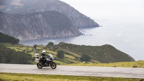 Mejores rutas en moto por Gipuzkoa en Semana Santa guía 2026 con clima y consejos